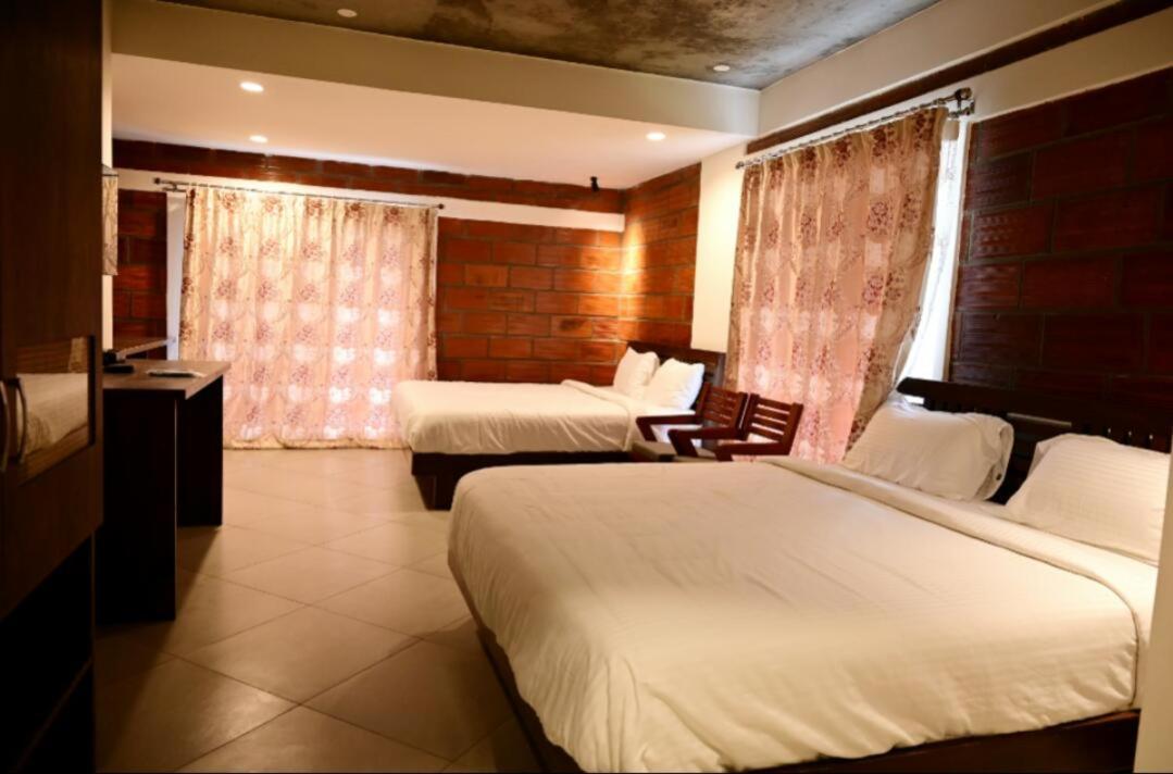 Coorg Vismaya Resort Мадикери Экстерьер фото